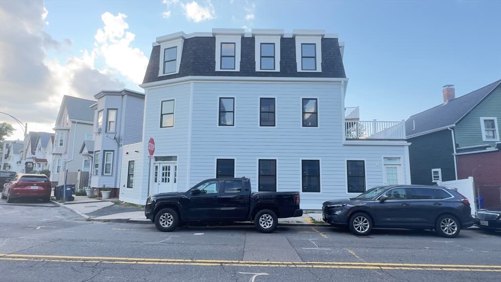 804 Saratoga # 2, Boston MA 02128