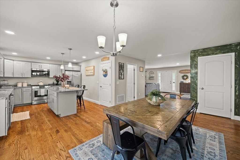 Single Family Residence at 738 Hicks St, Fall River MA 02724, Fall River, photo 16 of 37