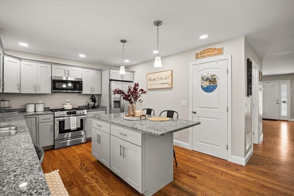 Single Family Residence at 738 Hicks St, Fall River MA 02724, Fall River, photo 14 of 37