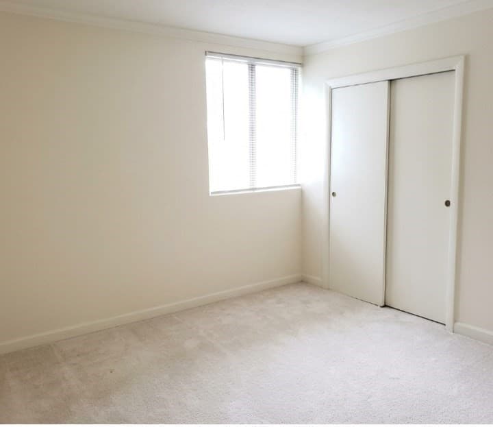 Condominium at 5 Longwood Drive # 205, Andover MA 01810, Andover, photo 15 of 20