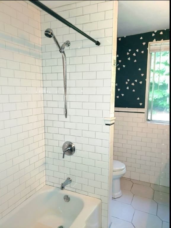 Condominium at 5 Longwood Drive # 205, Andover MA 01810, Andover, photo 21 of 22