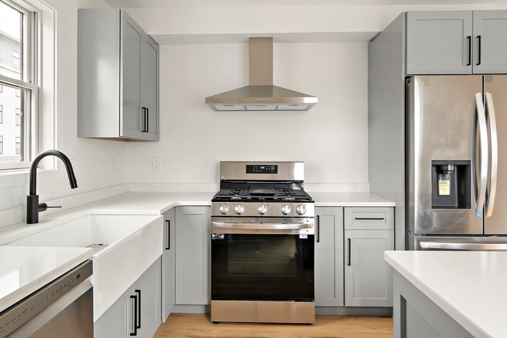 25 Hillsboro St. # 1, Boston MA 02125 photo 3