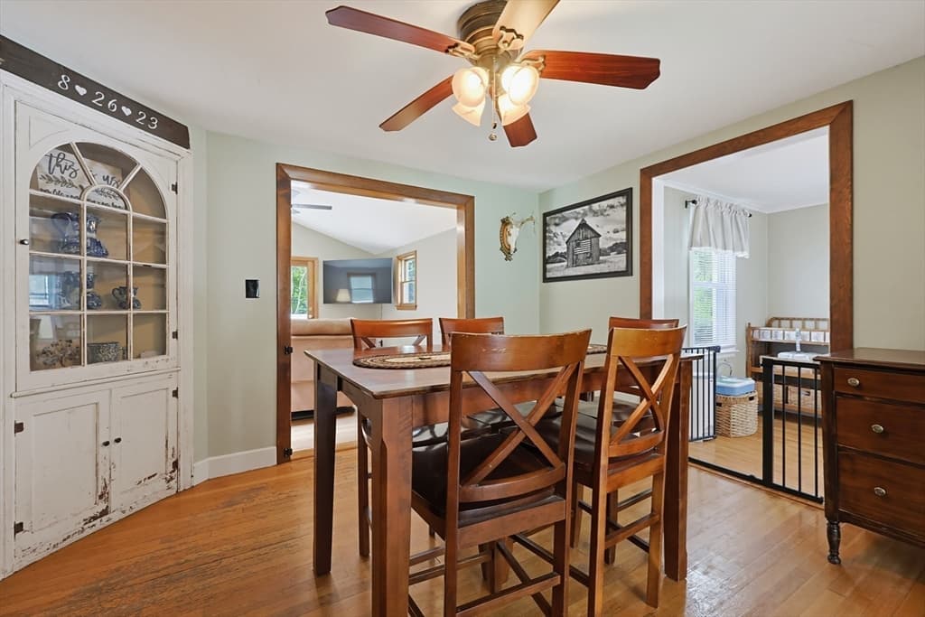 Single Family Residence at 4 Loring St, Auburn MA 01501, Auburn, photo 14 of 42