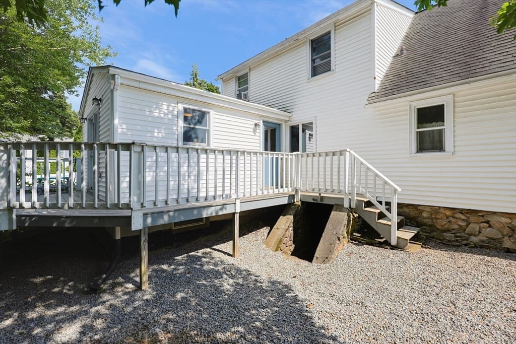 Single Family Residence at 4 Loring St, Auburn MA 01501, Auburn, photo 40 of 42