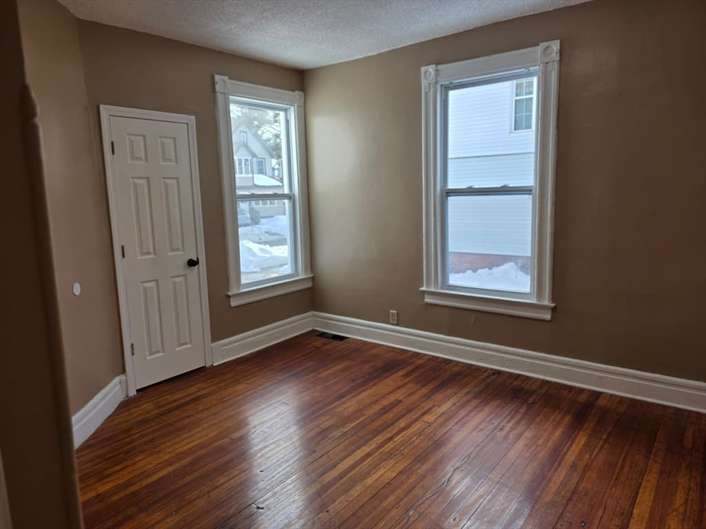 184 King St, Springfield MA 01109 photo 19