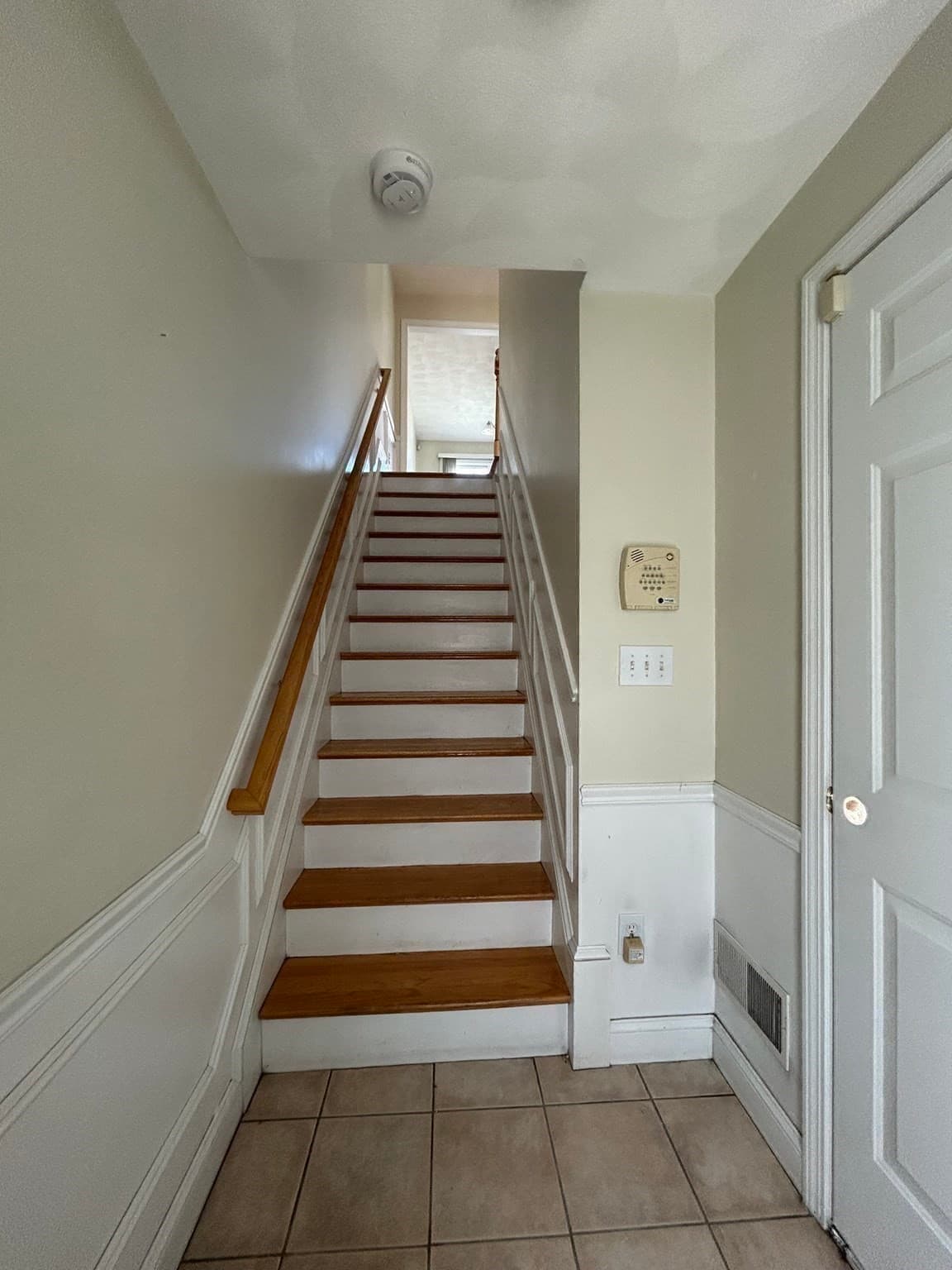 Condominium at 99 Manchester St Unit 99a # A, Lowell MA 01852, photo 6 of 22
