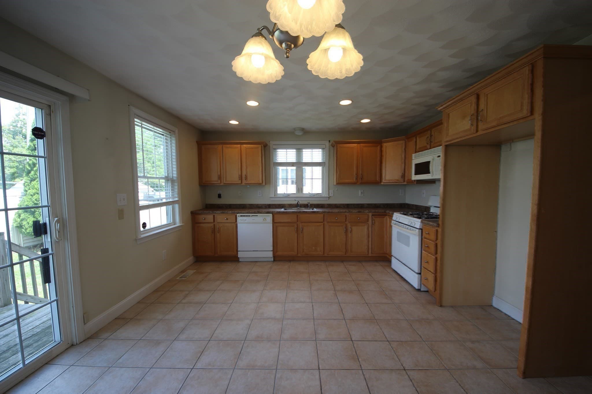 Condominium at 99 Manchester St Unit 99a # A, Lowell MA 01852, photo 9 of 22