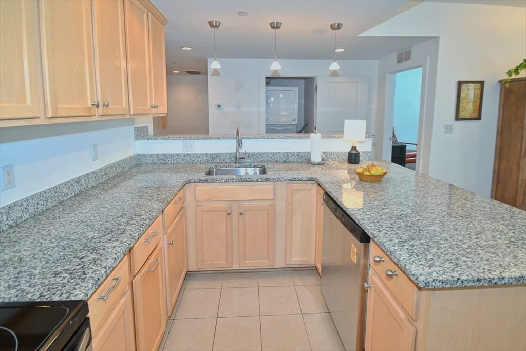 1 Powder Mill Square # 107, Andover MA 01810 photo 4