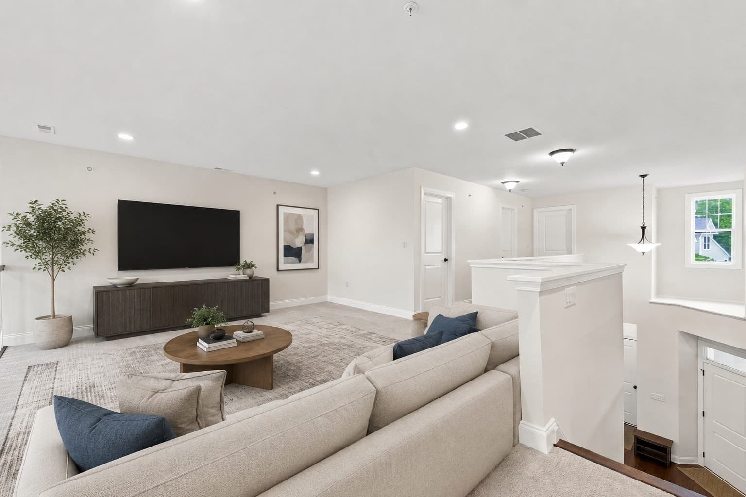 Condominium at 40 Phoebe St # 101, Methuen MA 01844, Methuen, photo 24 of 42