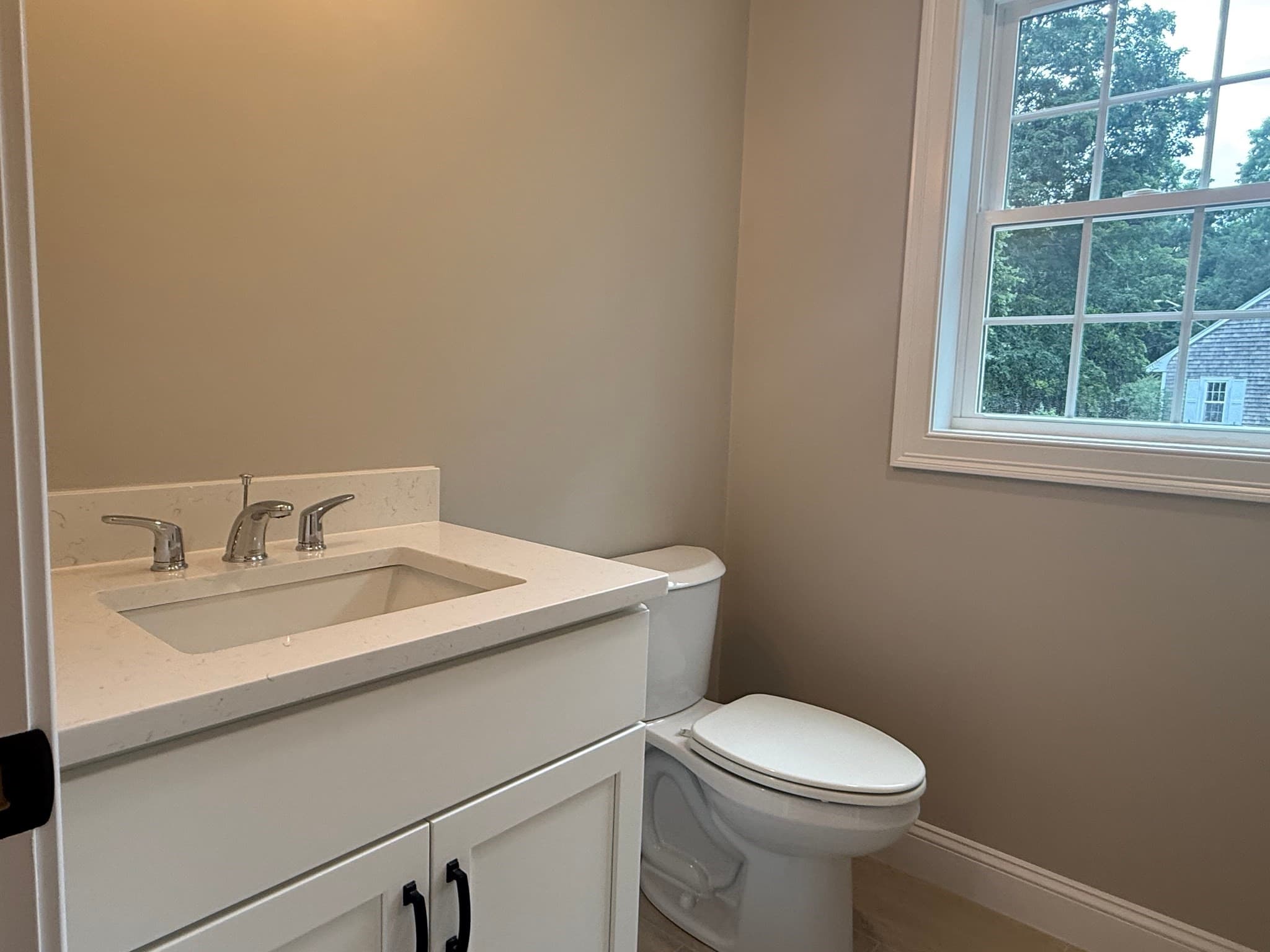 Single Family Residence at 240 Spring St, West Bridgewater MA 02379, West Bridgewater, photo 13 of 42