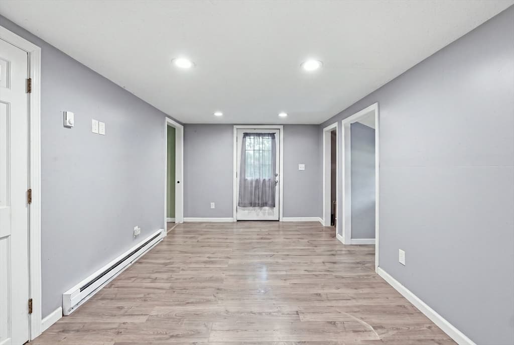 14 H Putnam Rd, Charlton MA 01507 photo 27