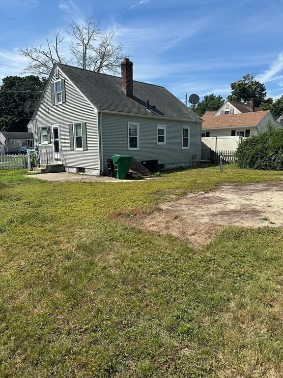 42 Clairmont Ave., Chicopee MA 01013 photo 3