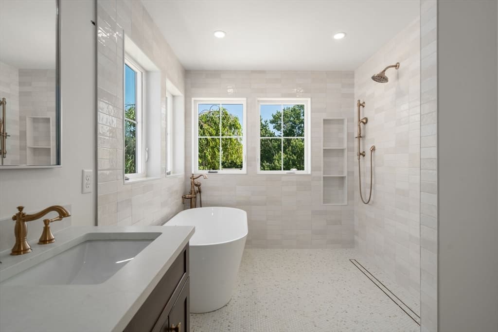 37 Foley Beach Road, Hingham MA 02043 photo 13