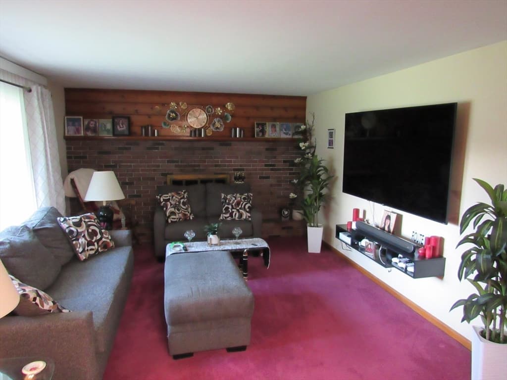 1117 Overlook Dr, Palmer MA 01069 photo 7