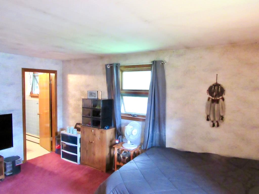 1117 Overlook Dr, Palmer MA 01069 photo 24