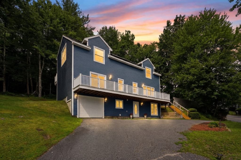 70 High St, Monson MA 01057
