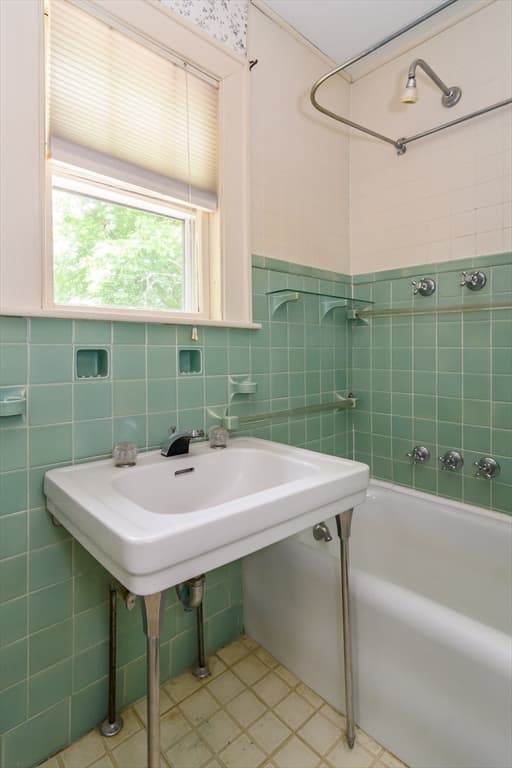 Single Family Residence at 355 High St, Westwood MA 02090, Westwood, photo 6 of 8