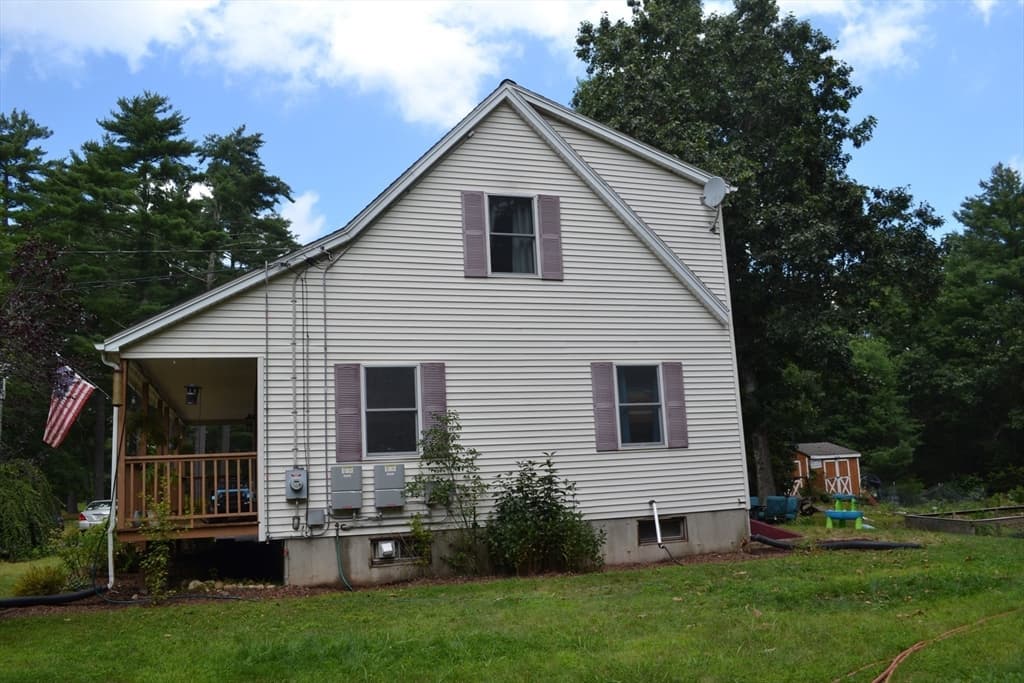 Single Family Residence at 334 Stafford Rd, Monson MA 01057, Monson, photo 4 of 33