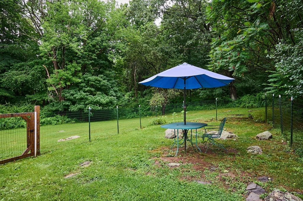 80 Jackson St, Belchertown MA 01007 photo 25