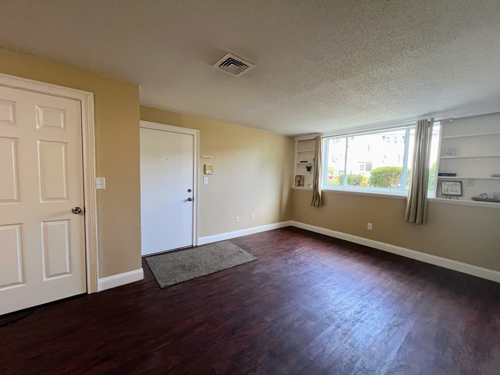 5455 N Main St # 4A, Fall River MA 02720 photo 7
