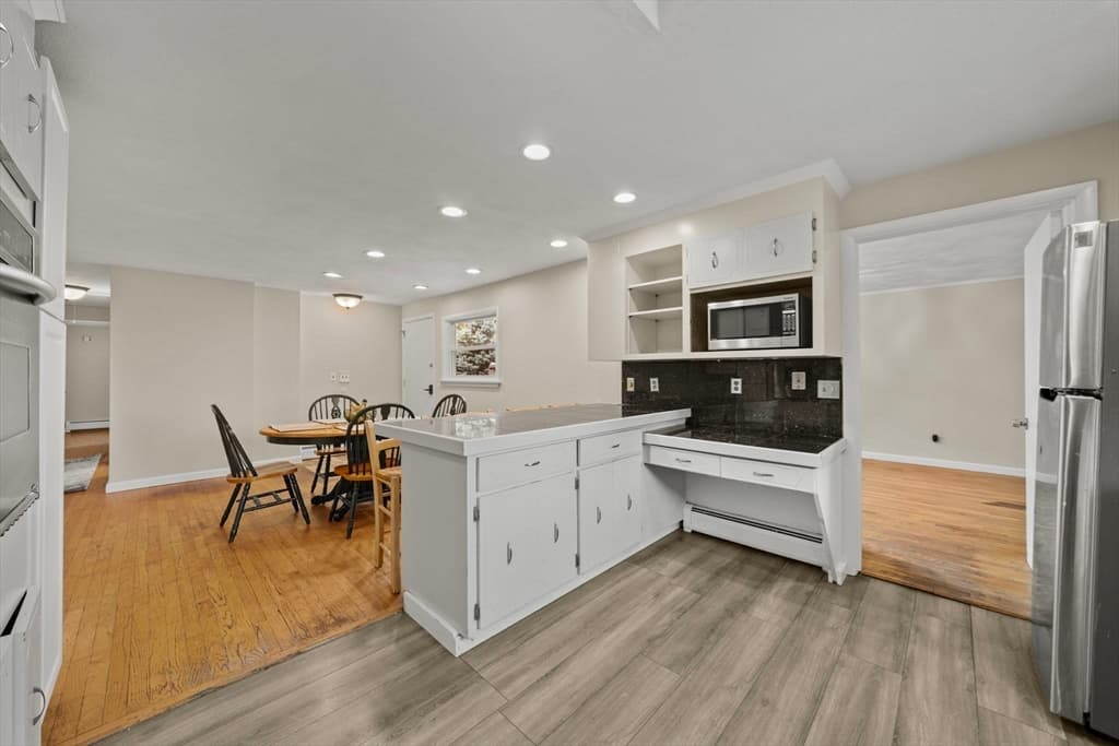 7 Pocahontas Dr, Peabody MA 01960 photo 8