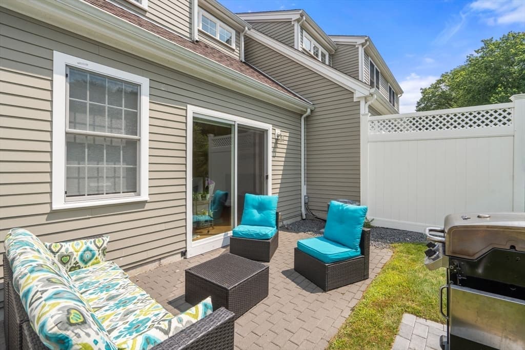 70 Endicott St # 1105, Norwood MA 02062 photo 22
