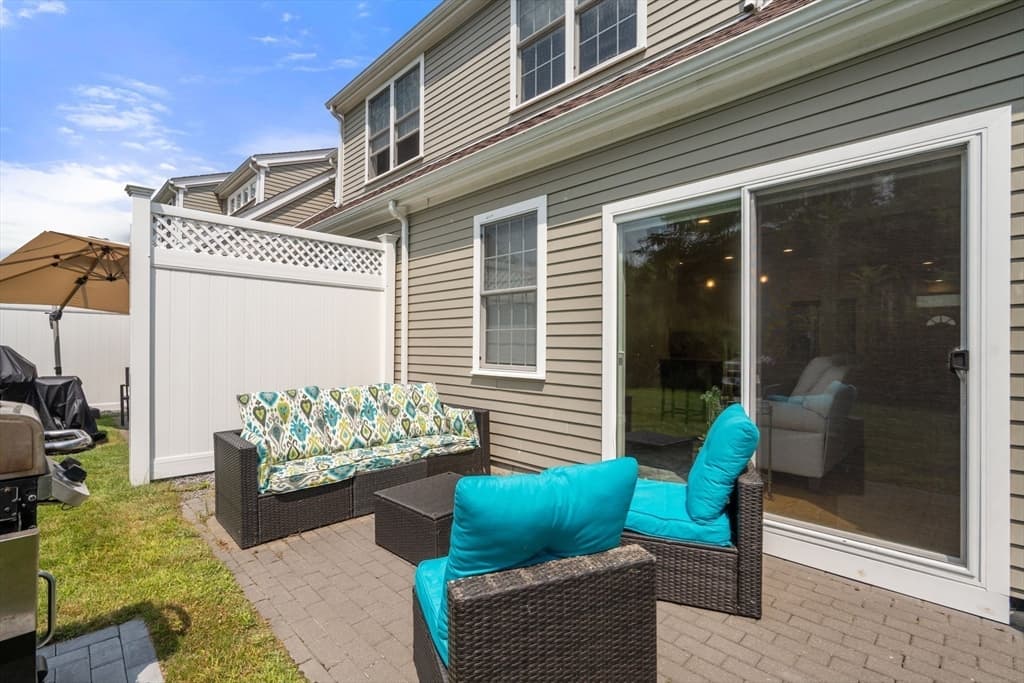 70 Endicott St # 1105, Norwood MA 02062 photo 24