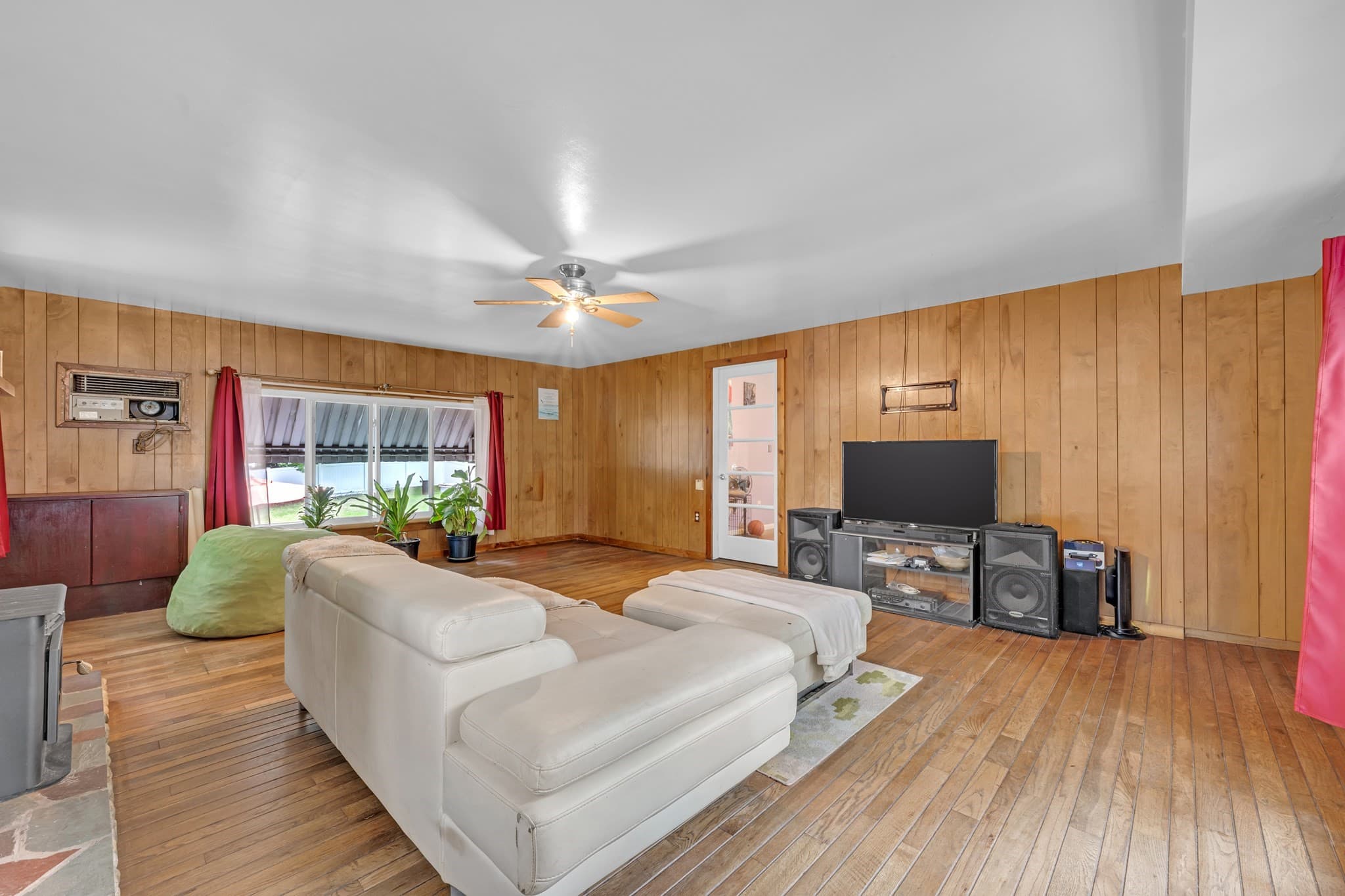 Single Family Residence at 63 Wayside Road, Worcester MA 01605, Worcester, photo 15 of 22
