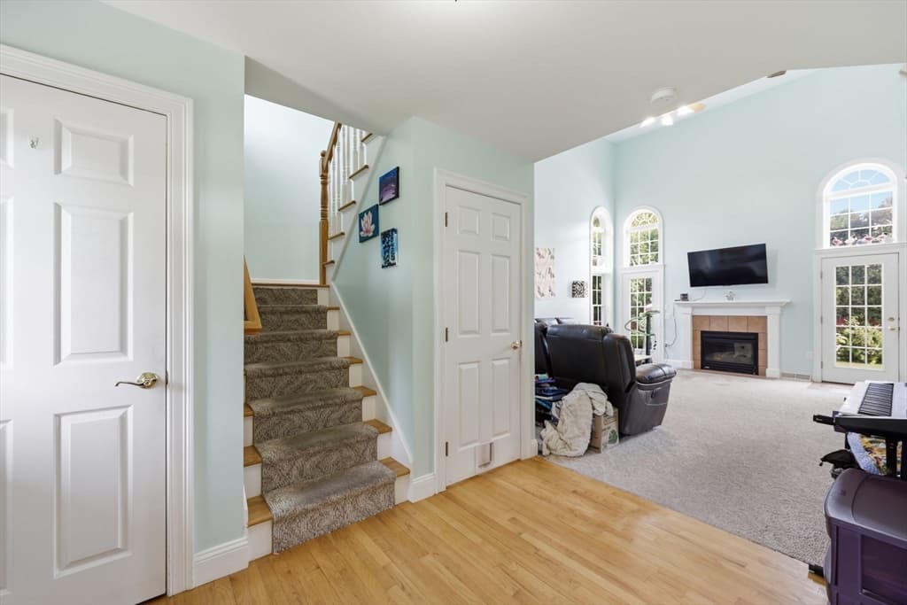 32 Waterford Dr, Westfield MA 01085 photo 16