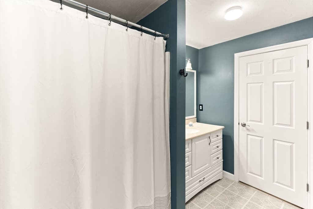 8 Spruce Tree Ln # 28, Norton MA 02766 photo 16