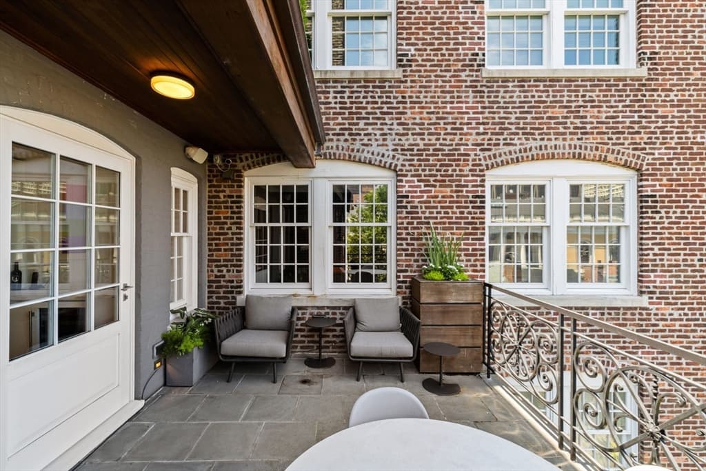 41 Mt Vernon Street # 5, Boston MA 02108 photo 9