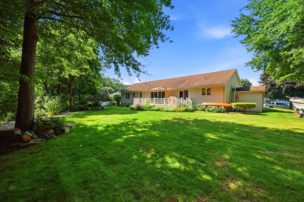 142 Oak Knoll Cir, Ludlow MA 01056 photo 36