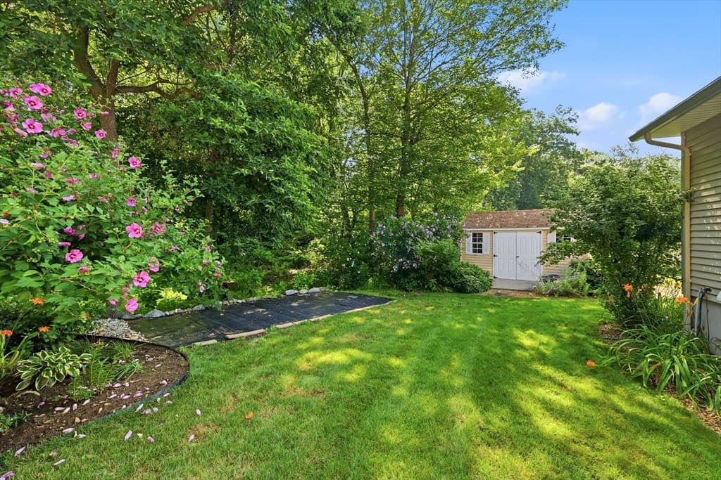 142 Oak Knoll Cir, Ludlow MA 01056 photo 32