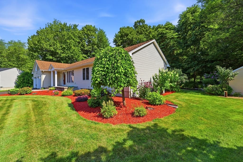 142 Oak Knoll Cir, Ludlow MA 01056 photo 40