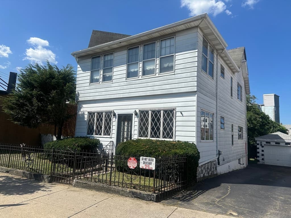 136 Main St, Everett MA 02149 photo 26