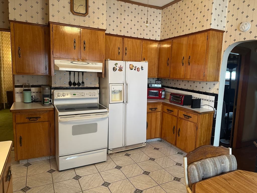 136 Main St, Everett MA 02149 photo 7