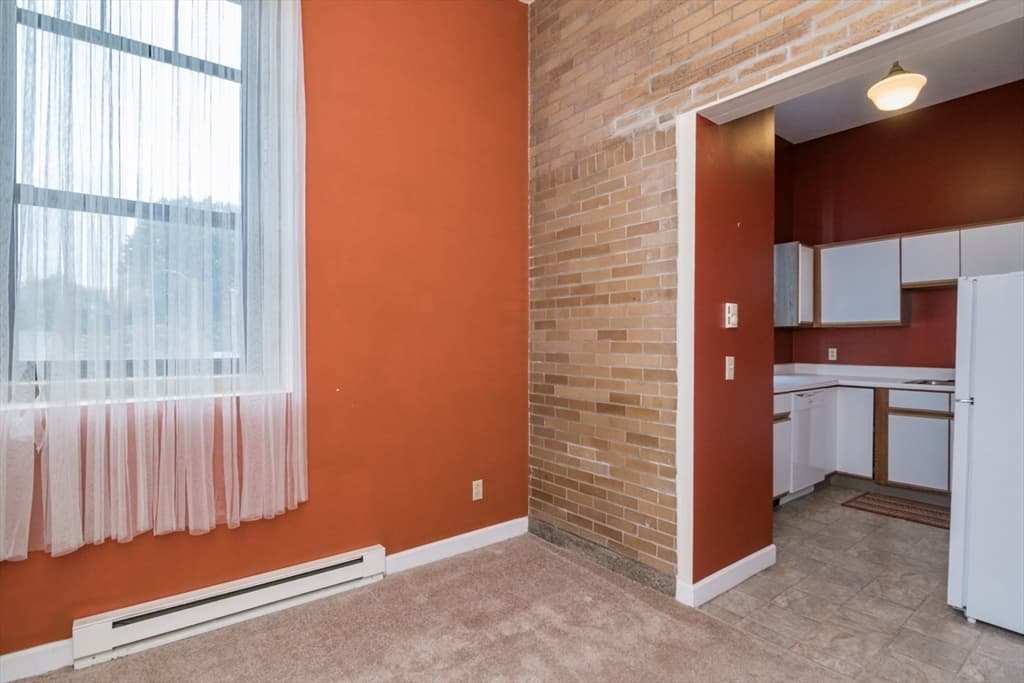 90 Mckinstry Ave # 221, Chicopee MA 01013 photo 6