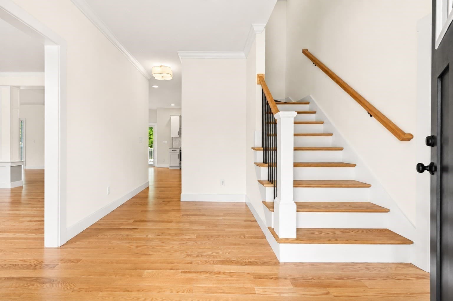 Single Family Residence at 15 Unkety Brook Way, Dunstable MA 01827, photo 3 of 25