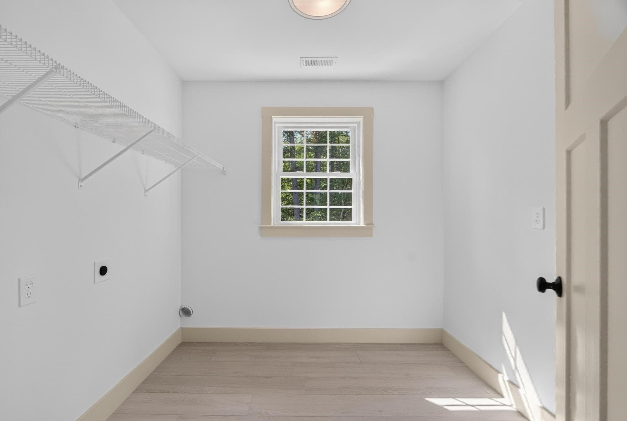 Single Family Residence at 19 Unkety Brook Way, Dunstable MA 01827, photo 27 of 39