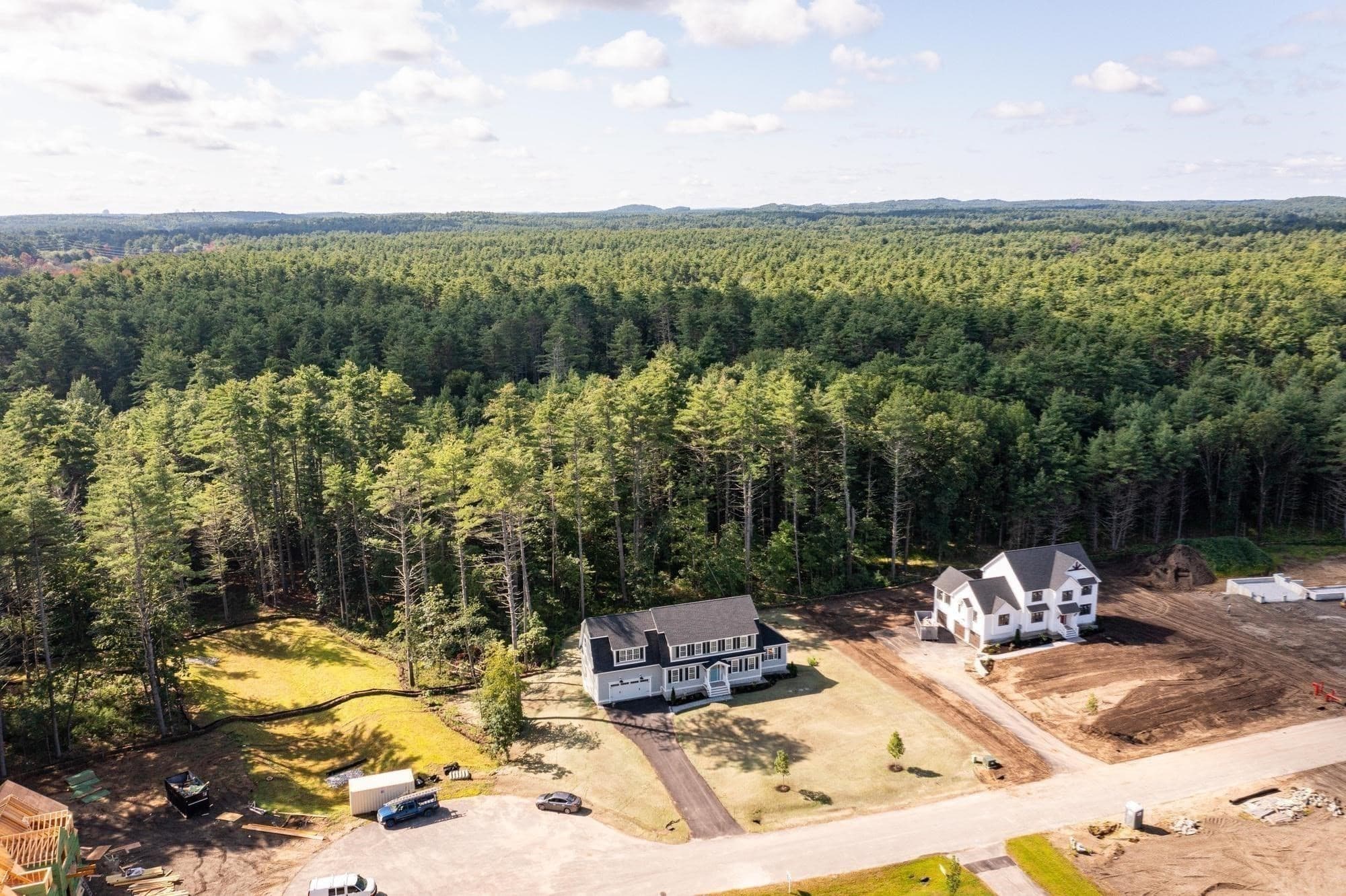 Single Family Residence at 19 Unkety Brook Way, Dunstable MA 01827, photo 38 of 39