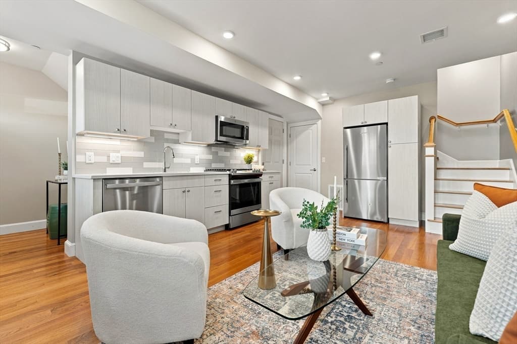 89 Prescott St # B, Boston MA 02128 photo 5