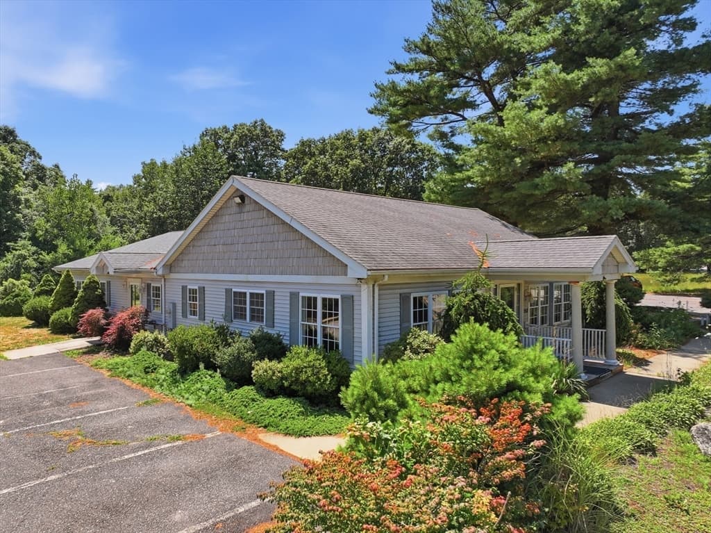 150-152 West Main Street, West Brookfield MA 01585 photo 4