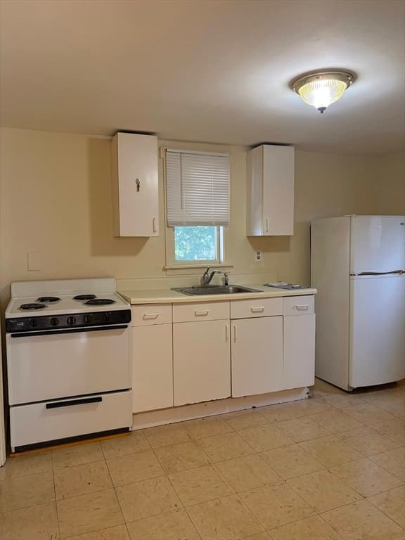 90-96 Bacon Street, Waltham MA 02451 photo 7