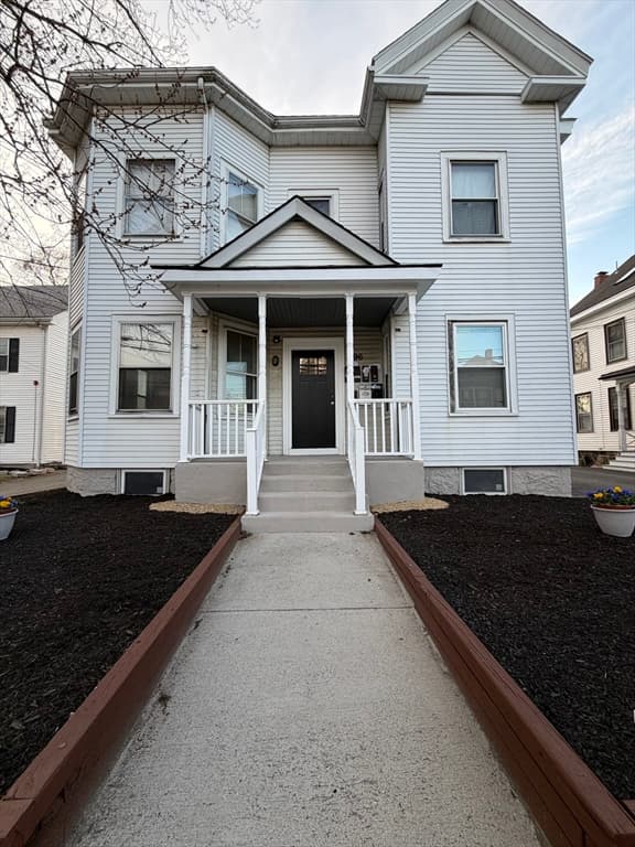 90-96 Bacon St, Waltham MA 02451