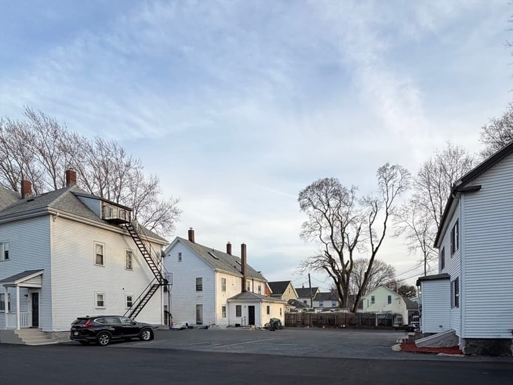 90-96 Bacon Street, Waltham MA 02451 photo 5