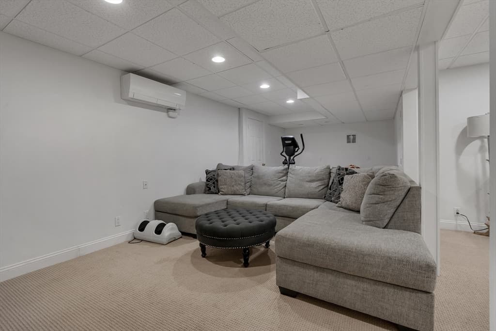Single Family Residence at 6 Fleuette Drive, Bellingham MA 02019, Bellingham, photo 32 of 41