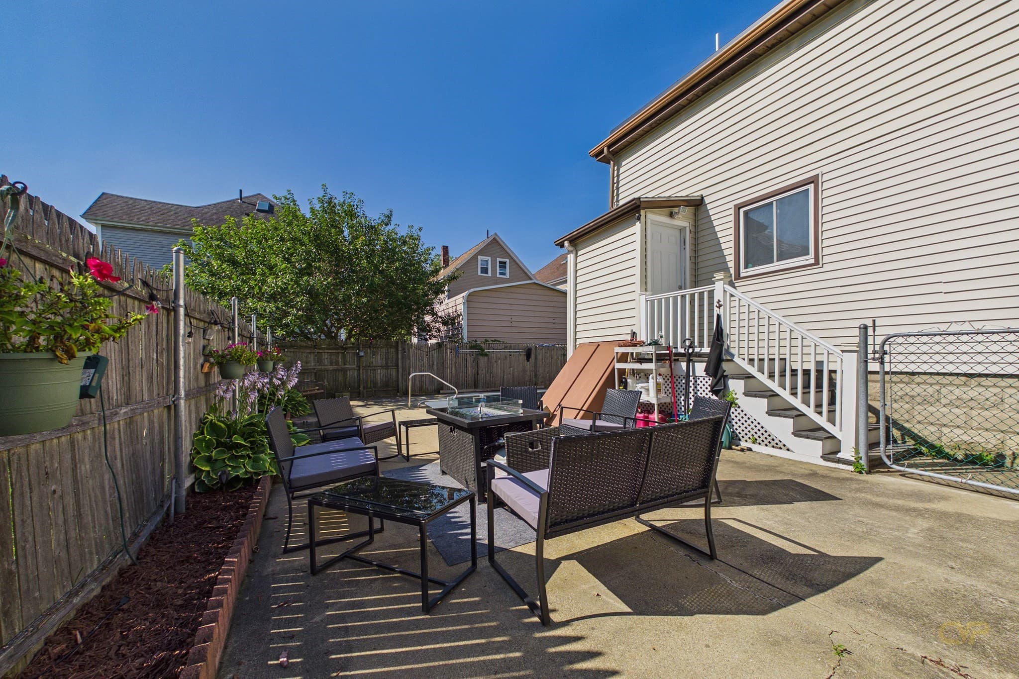 Single Family Residence at 206 Austin St, New Bedford MA 02740, photo 27 of 33