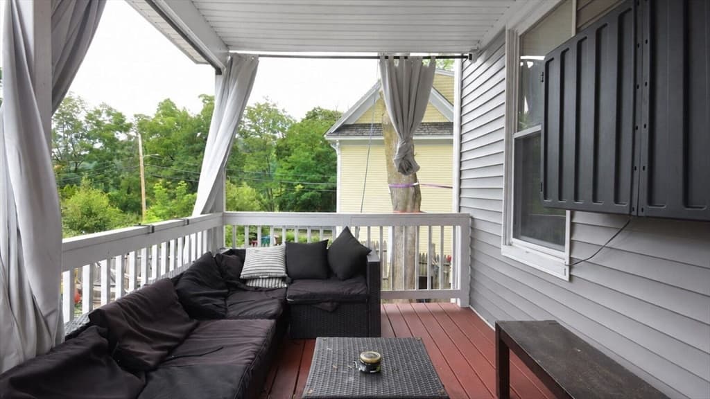 480 E Merrimack St, Lowell MA 01852 photo 3