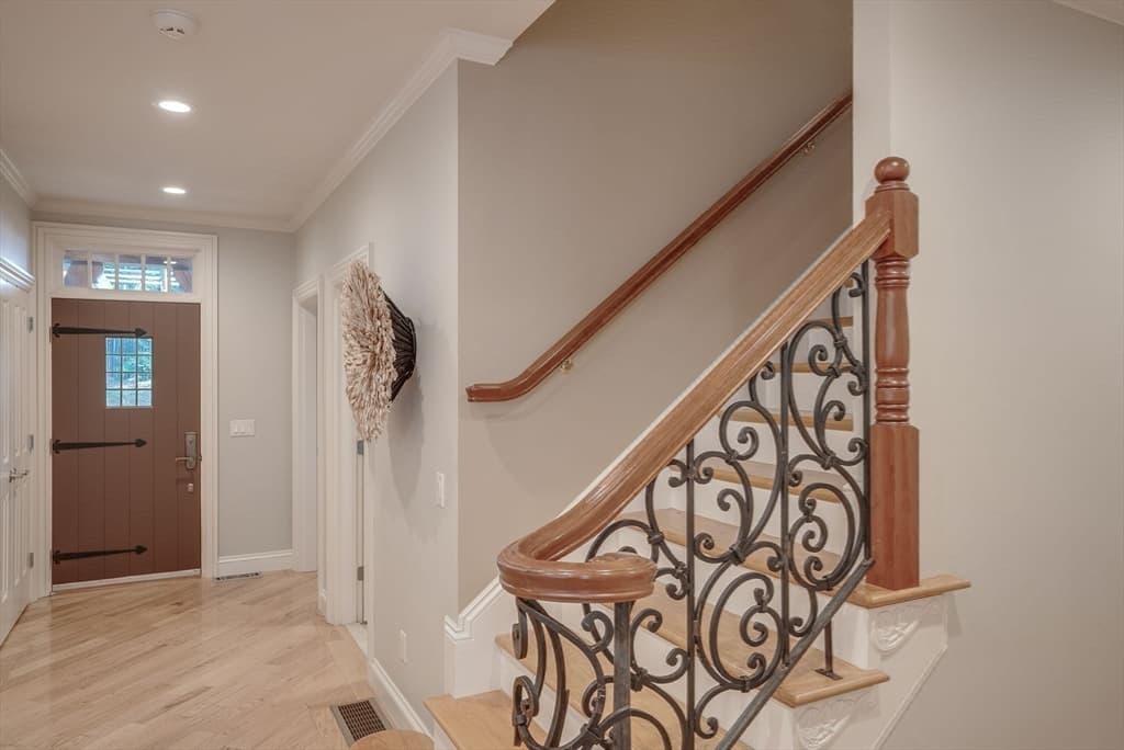 97 Fox Run, Bolton MA 01740 photo 18