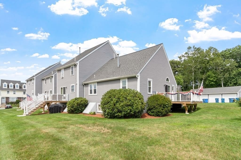 Condominium at 77 Merrimack Meadows Ln # 77, Tewksbury MA 01876, Tewksbury, photo 6 of 42